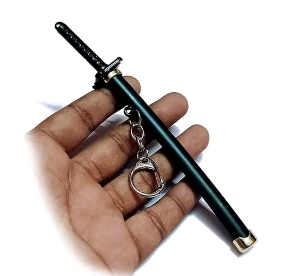 Katana Keychain Dark Blue Sawteeth