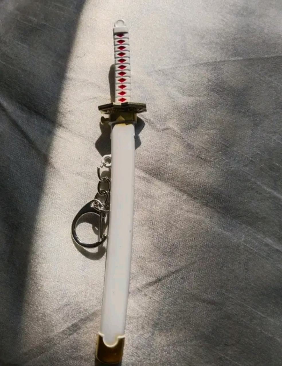 Katana Keychain White